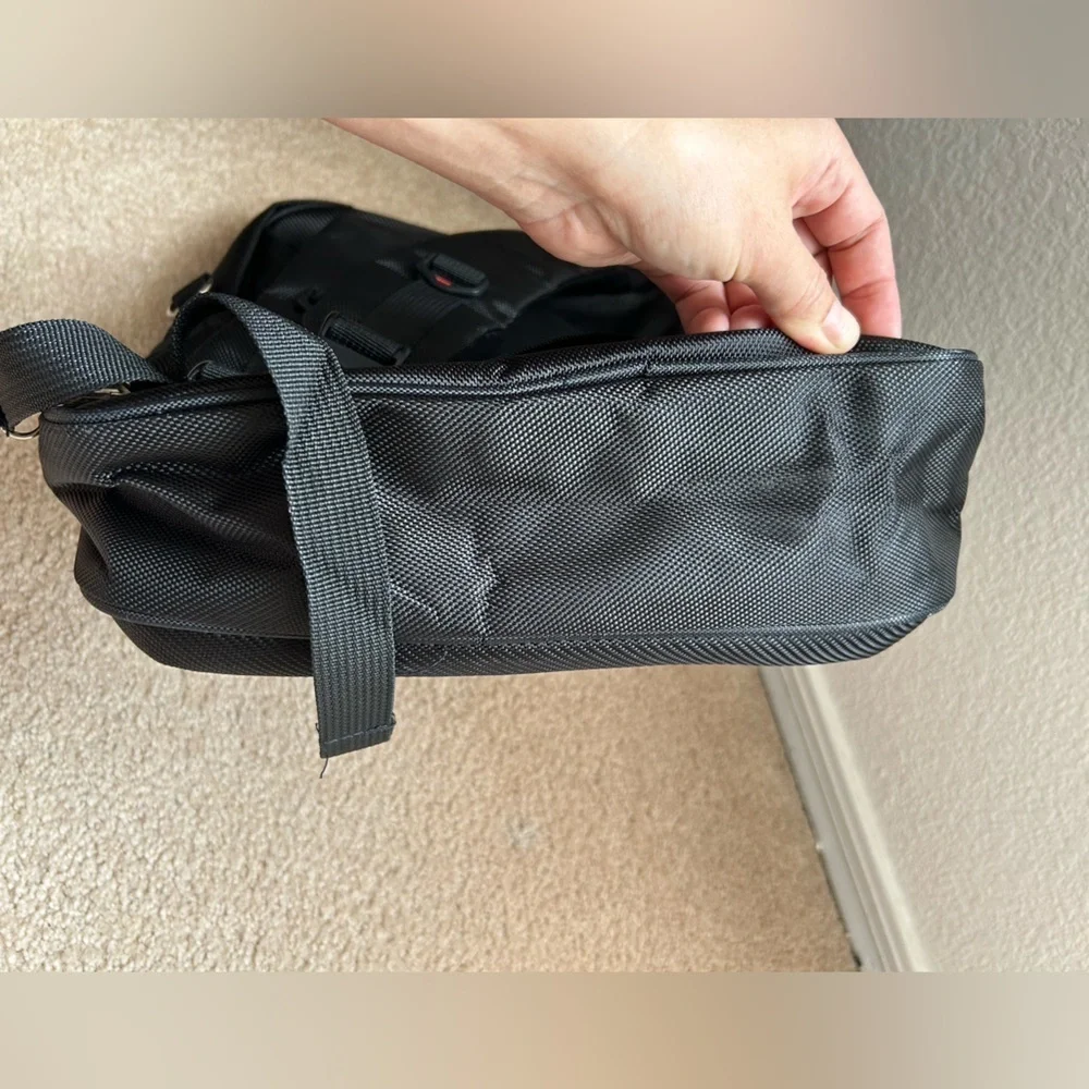 PL POWER  Black Textured Men's Backpack